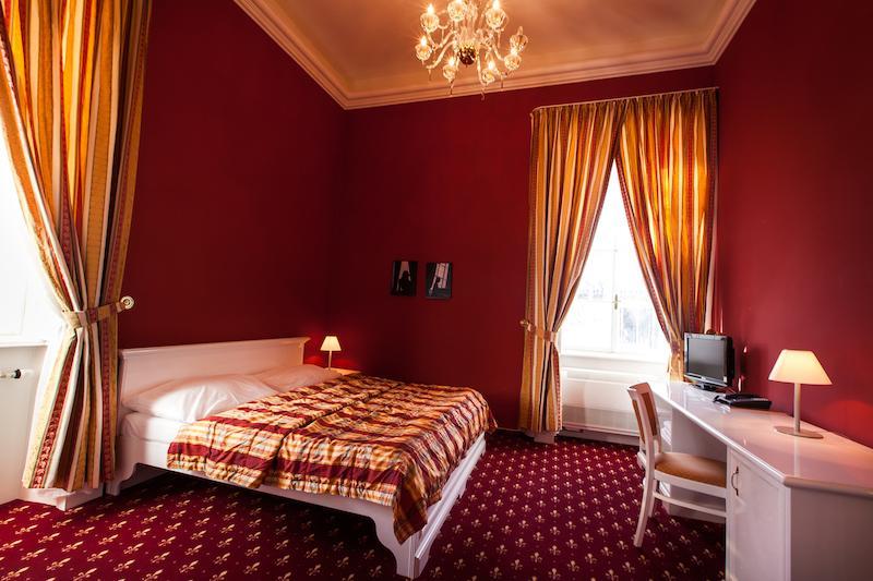 Park Hotel Tartuf Beladice Exteriör bild