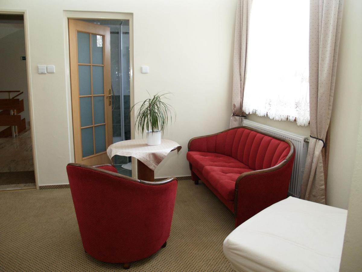 Park Hotel Tartuf Beladice Rum bild